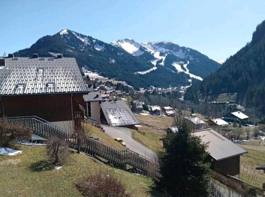Studio 2 A 4 Pers Proximite Immediate Du Centre Châtel Exterior foto